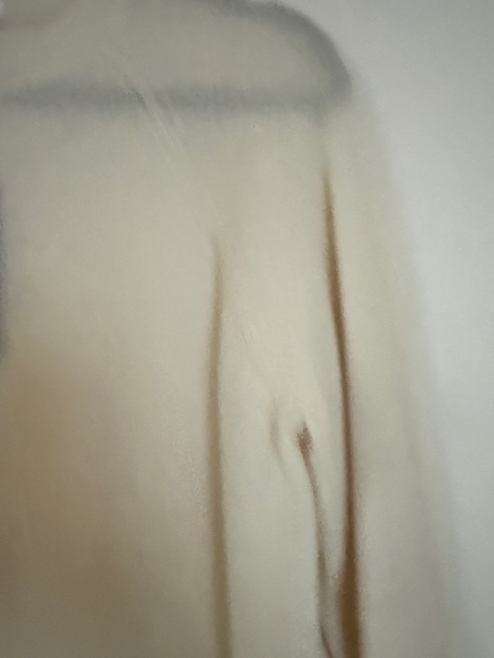 Minnie rose crewneck raglan sleeve cream cashmere sweater - Picture 3 of 5